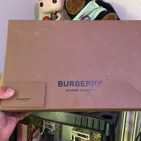 Burberry slides - Picture 4 of 4